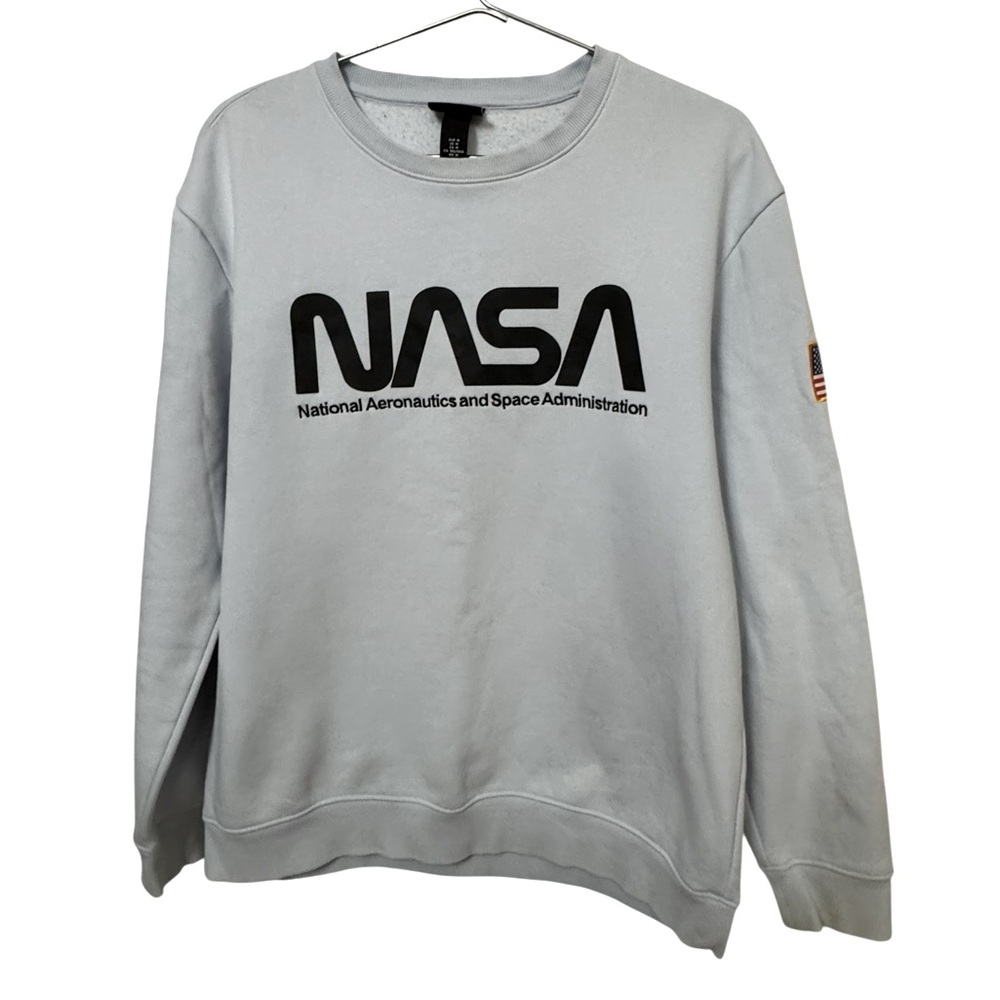 H&M Light Blue NASA Space Program USA Flag Crewneck Sweatshirt Women’s M